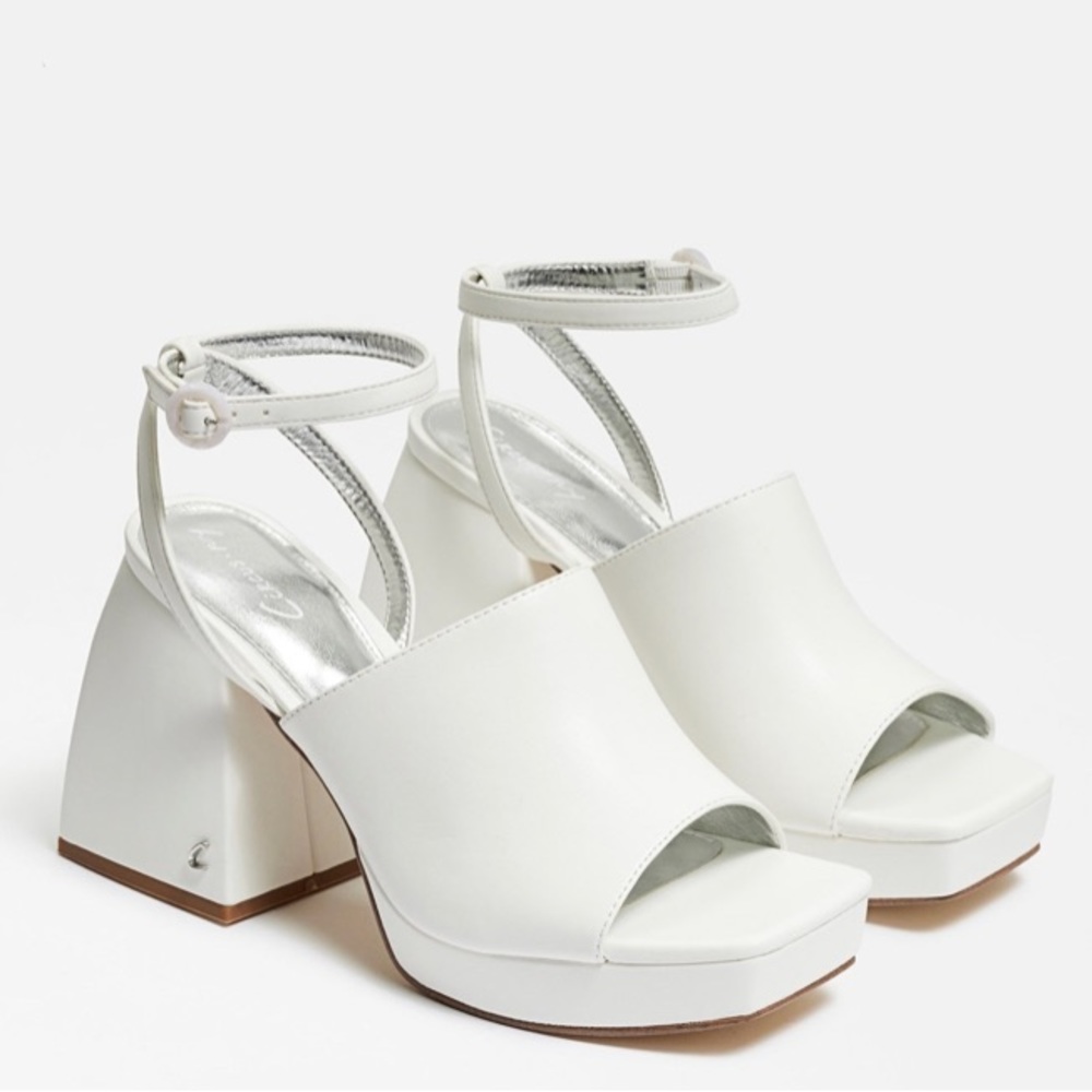 Miranda Chunky White Heel - Block Heel Trendy